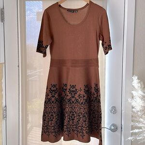 Nina Leonard fit and flare floral knit sweater dress in cognac/ black